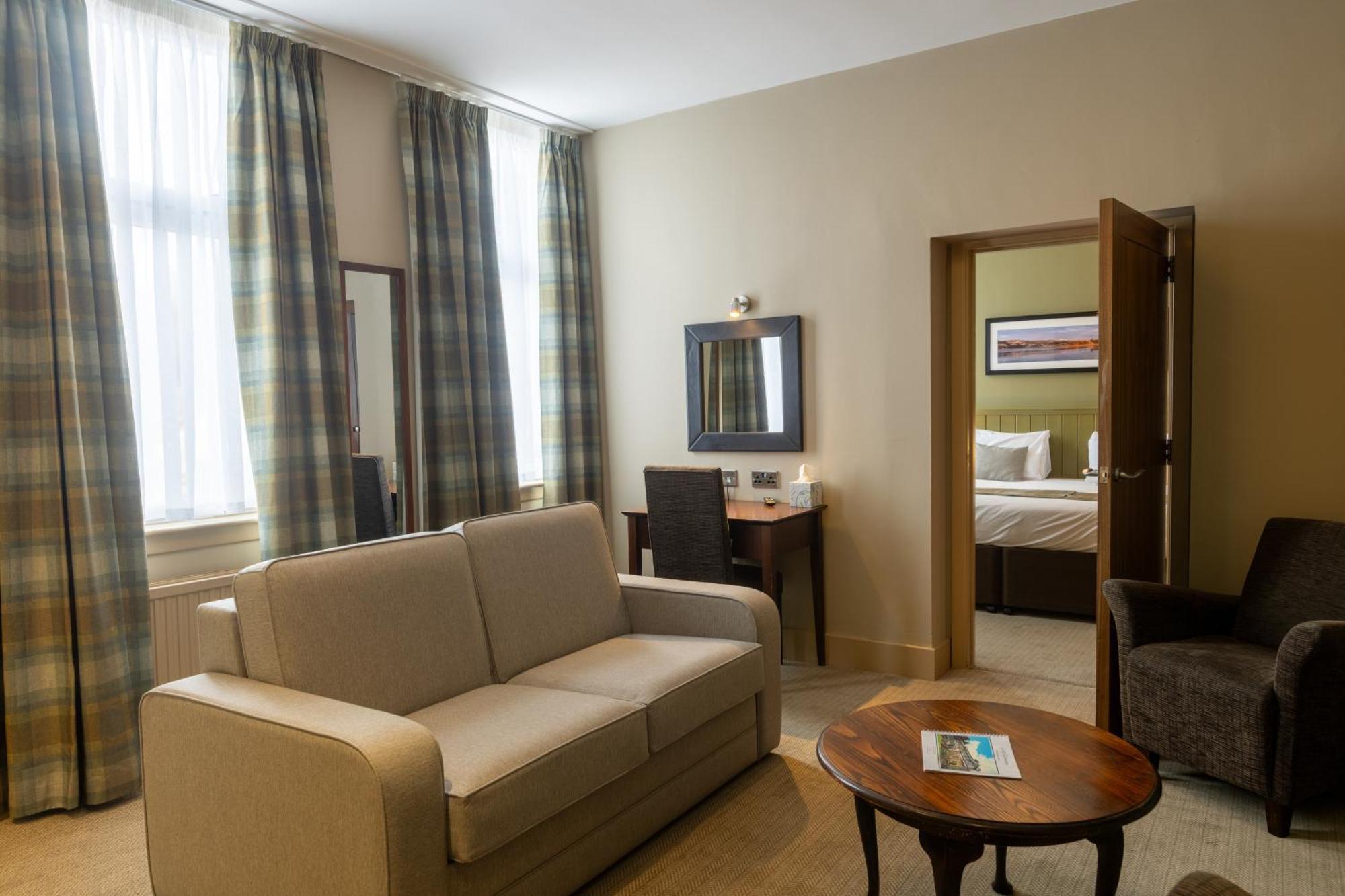 Rosslea Hall Hotel Rhu Room photo